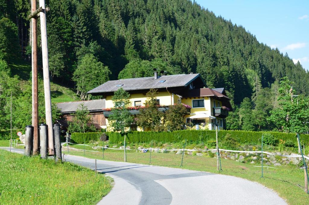 Schattaugut Eben Im Pongau Exteriör bild